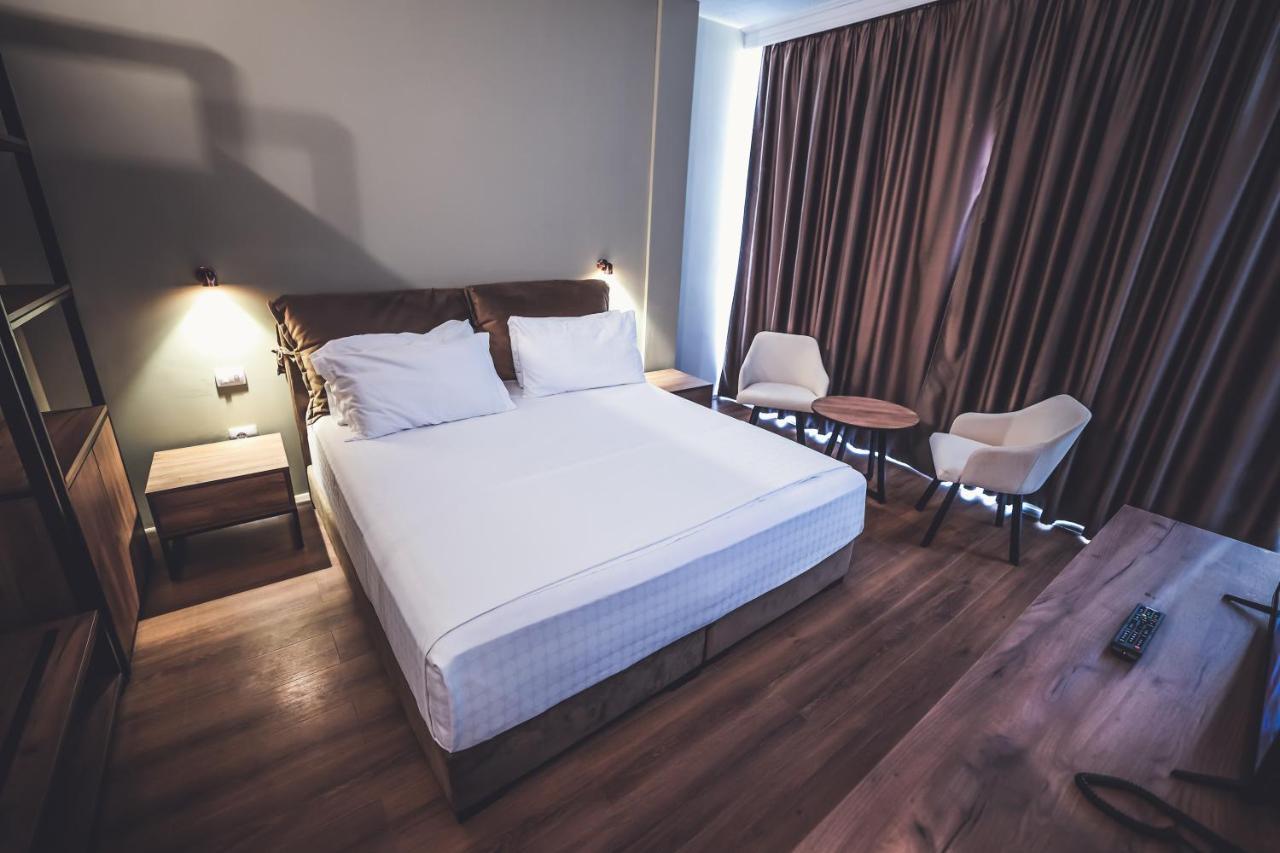 Aria 4* Golem (Tirana)