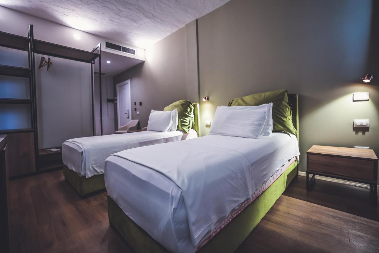 Aria Hotel Golem (Tirana)