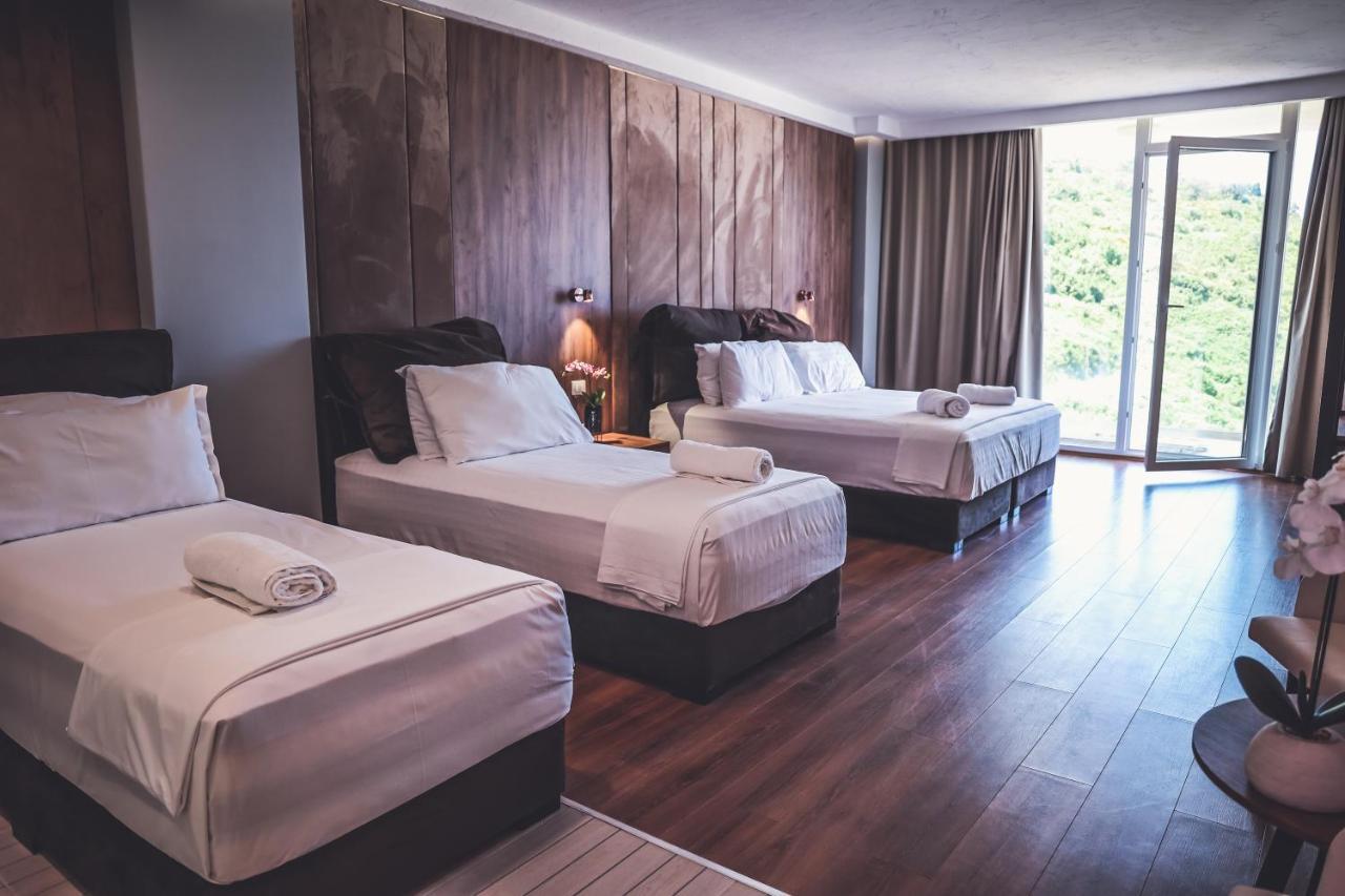 Hotel Aria Golem (Tirana)